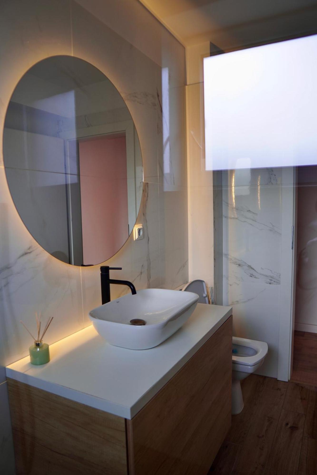 Coresi, 2 Camere, Sleeps 6 Large Private Garden Apartment Pets Welcome Brasov Bagian luar foto